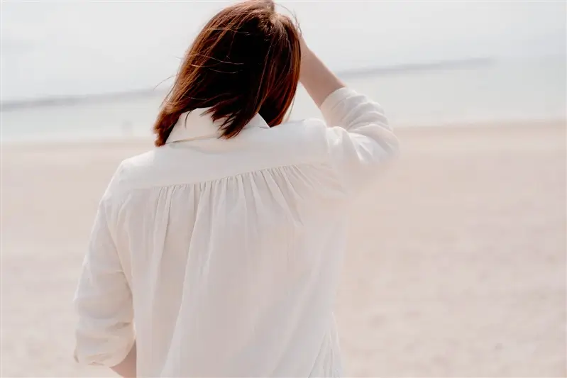 Blouse de Grossesse et Allaitement "Crème d'Amour" (Crème) – Image 6