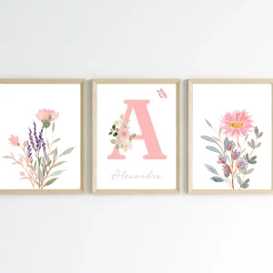 Set de 3 affiches fleurs chambre d'enfant  - Décoration fille avec prénom - Initiale et bouquet de fleurs par Le Temps des Paillettes