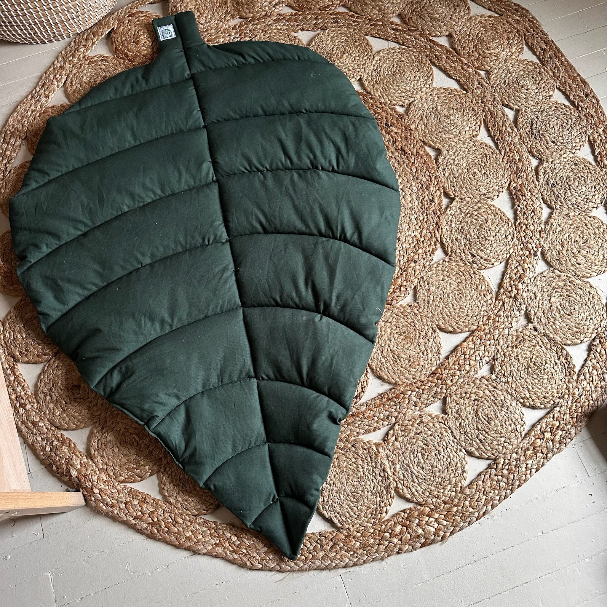 Prête à partir, Couverture de style courtepointe légèrement matelassée, tortues. Endos doux en minky émeraude – Image 8