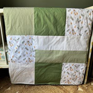 Prête à partir, Couverture de style courtepointe légèrement matelassée, Canards et oies, agencement vert, endos minky vert olive
