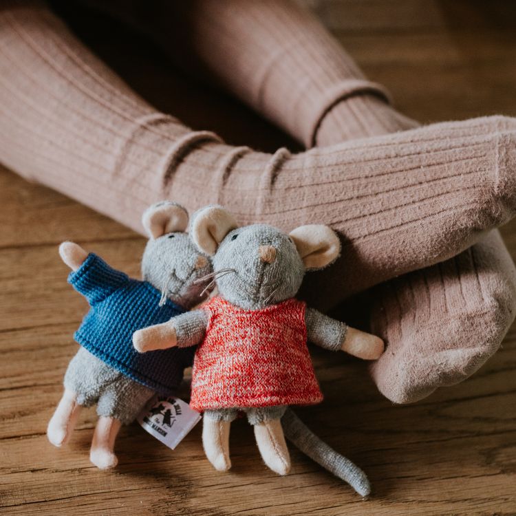 The Little Mouse Door + Sam & Julia Plush Bundle – Image 4