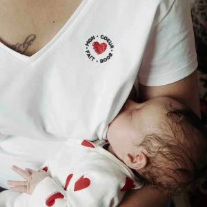 T-shirt Allaitement "Mon Coeur Fait Boob"